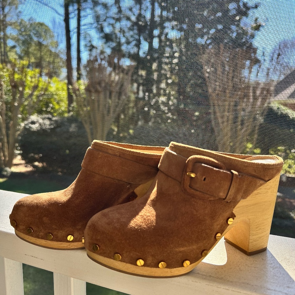 Veronica Beard Darcy Tan Suede Mule Clogs
